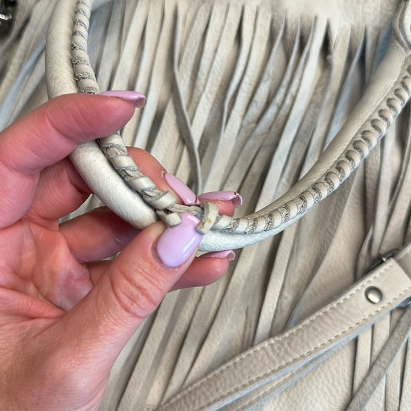 Purse: cream/white leather fringe, multiple handles, lined - Picture 12 of 12